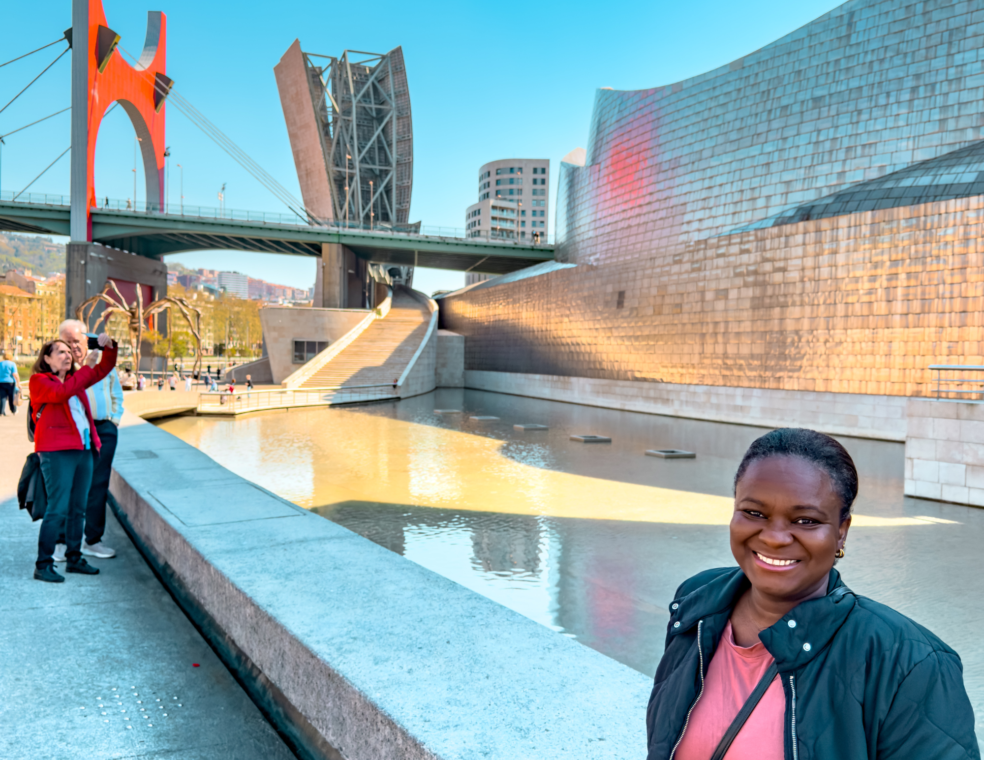 Guggenheim Bilbao Area Guide (11).png